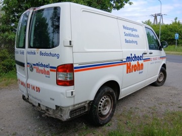 Volkswagen Caravelle T5 Caravelle Facelifting długi rozstaw osi 2.0 TDI 84KM 2012 VW T5 2012r. 2.0 TDI 84PS, zdjęcie 3