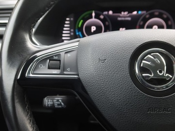 Skoda Superb III Kombi Plug-In Hybrid 1.4 TSI Plug-In-Hybrid 218KM 2020 Skoda Superb iV 1.4 TSI PHEV, Salon Polska, zdjęcie 16