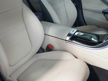 Mercedes Klasa C W206 Limuzyna 1.5 200 204KM 2024 200 4-Matic Avantgarde Sedan 1.5 (204KM) 2024, zdjęcie 3