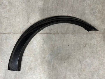 Listwa poszerzenie AMG ML w164 BŁOTNIK błotnika prawego prawe A1648842822