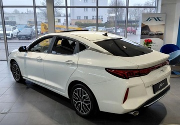JAC 2025 JAC J7 1.5 Benzyna 136KM, zdjęcie 2