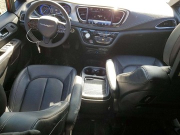 Chrysler Pacifica II 2024 Chrysler Pacifica Touring L 2024 3.6 Benzyna 287KM, zdjęcie 8
