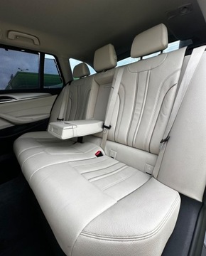 BMW Seria 5 G30-G31 Touring 520d 190KM 2020 BMW Seria 5 BMW Seria 5 520d Touring Luxury Line 2.0 Diesel 190KM, zdjęcie 8