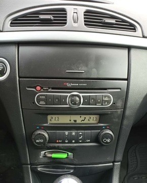 Renault Laguna II Kombi 2.0 i 16V 135KM 2006 Renault Laguna Renault Laguna 2.0 Benzyna 135KM, zdjęcie 9