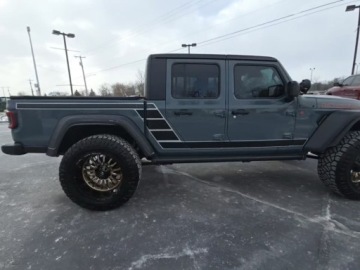 Jeep Gladiator 2024 Jeep Gladiator Mojave Crew Cab Medium Bed 2024 3.6 Benzyna 285KM, zdjęcie 5
