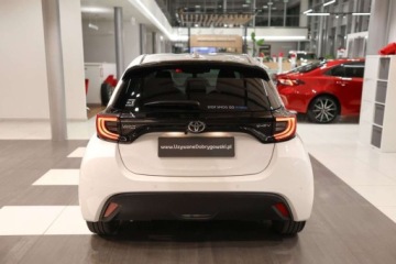 Toyota 2024 Toyota Yaris Hybrid 1.5 Style 1.5 Hybryda 116KM, zdjęcie 2