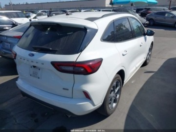 Ford Escape III 2023 Ford Escape St-Line 2023 2.5 Hybryda 163KM, zdjęcie 5