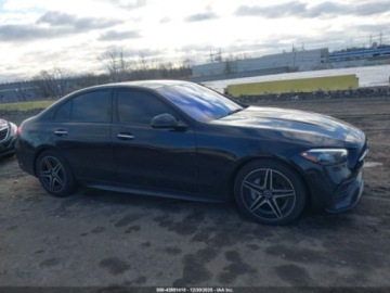 Mercedes Klasa C W206 2023 Mercedes-Benz Klasa C 300, 2023r., 4x4, 2.0L 2.0 Benzyna 255KM, zdjęcie 4