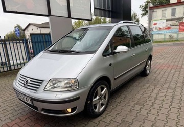 Volkswagen Sharan II Van 2.0 TDI-CR BMT 140KM 2010 Volkswagen Sharan Volkswagen Sharan 2.0 TDI Comfortline 2.0 Diesel 140KM, zdjęcie 14