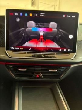 Volkswagen Passat B8 Variant Facelifting 2.0 TDI SCR 150KM 2025 Volkswagen Passat Variant Business 2.0 TDI 150KM DSG FV 23 360 ACC Hak, zdjęcie 31