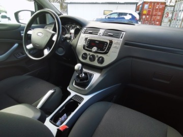 Ford Kuga II SUV 2.0 Duratorq TDCi 140KM 2012 FORD KUGA I 2.0 Duratorq TDCi 140KM, Manual,2 x Klucz, Hak, zdjęcie 5