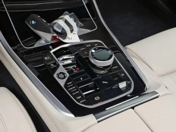 BMW X5 G05 SUV Facelifting 3.0 40d 352KM 2025 BMW X5 xDrive40d Sport Suv 3.0 (352KM) 2025, zdjęcie 11