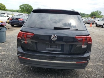 Volkswagen Tiguan II 2020 Volkswagen Tiguan 2020 VOLKSWAGEN TIGUAN SE 2.0 Benzyna 184KM, zdjęcie 6