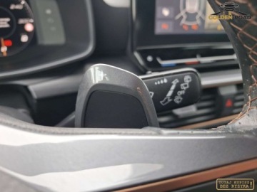 Cupra Formentor Crossover 1.5 TSI 150KM 2022 Cupra Formentor 1,5 tsi 150KM navi kamera alu grz.kierownica digital zarej, zdjęcie 17