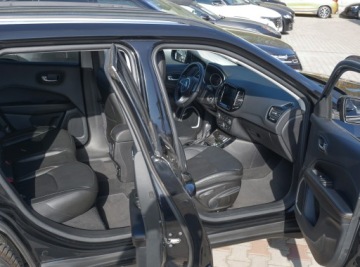 Jeep Compass II SUV Facelifting 1.3 GSE T4 150KM 2021 Jeep Compass 150ps Limited Keyles Skóra Blis Kamera Sam Parkuje 230V DAB 18, zdjęcie 10