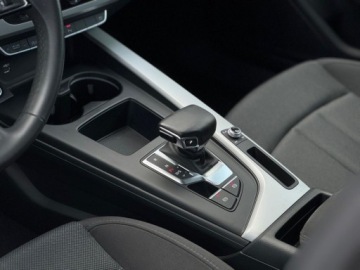 Audi A4 B9 Limousine Facelifting 2.0 40 TFSI 190KM 2020 Audi A4 Limousine Kamera cofania , Tempomat , Keyless , Reflektory Led 2.0, zdjęcie 11