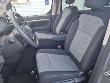 Toyota 2024 Toyota Proace Verso 2.0 177KM Long Family automat 2.0 Diesel 177KM, zdjęcie 11