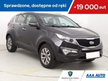 Kia Sportage III SUV Facelifting 1.6 GDI 135KM 2015 Kia Sportage 1.6 GDI, Skóra, Navi, Klima