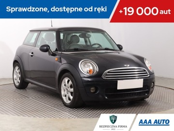 Mini Mini R56 Hatchback 1.6 TD 110KM 2008 MINI 3-door Cooper D, Klima,ALU