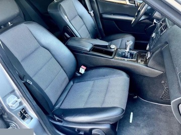 Mercedes Klasa C W204 Limuzyna 1.8 180 K 156KM 2009 Mercedes Klasa C 1.8 benzyna 156KM 2009r Możliwy transport pod dom!, zdjęcie 17