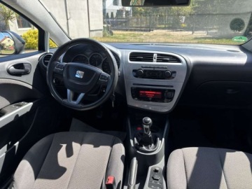 Seat Leon II 2010 Seat Leon Seat Leon 2010 1.4 benzyna 122 KM 185 tys. km czarny sprowad, zdjęcie 7