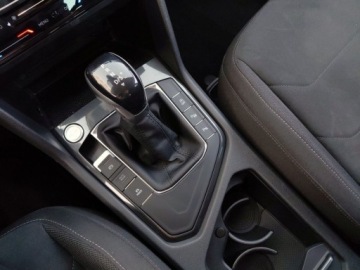 Volkswagen Tiguan II SUV Facelifting 1.5 TSI 150KM 2023 Volkswagen Tiguan 1.5TSI 150KM Elegance SalonPL SerwisASO Acc Virtual Matr, zdjęcie 26