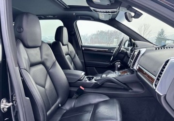 Porsche Cayenne II SUV 3.0 S Hybryda 380KM 2012 Porsche Cayenne Porsche Cayenne 3.0 Hybryda 379KM, zdjęcie 35
