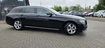 Mercedes Klasa E W213 Kombi 2.0 220d 194KM 2018 Mercedes-Benz Klasa E E220 D 195KM Gwarancja Raty Oplaty 2.0 Diesel, zdjęcie 20