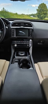 Jaguar XE 2017 Jaguar XE Jaguar XF 35T AWD Premium, 380 KM, stan b.dobry., zdjęcie 22