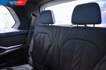 BMW X7 SUV Facelifting 3.0 40d 352KM 2023 BMW X7 xDrive40dFV23Hak HolowniczyPakiet Sportowy M 3.0 Diesel 352KM, zdjęcie 16