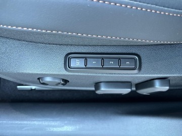 Cupra Leon II 2025 Cupra Leon Sportstourer 1.5 eTSI 150 KM 7-biegowa, zdjęcie 14