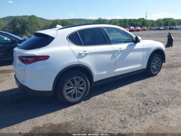 Alfa Romeo Stelvio SUV Facelifting 2.0 Turbo 280KM 2022 Alfa Romeo Stelvio Sprint 2022 2.0l 2.0 Benzyna 280KM, zdjęcie 5
