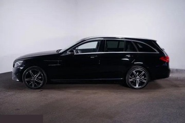 Mercedes Klasa C W205 Kombi Facelifting HYBRYDA 2.0 300 e 320KM 2020 Mercedes-Benz Klasa C 300 e T 9G-TRONIC Avantgarde 320KM 2020r, zdjęcie 3