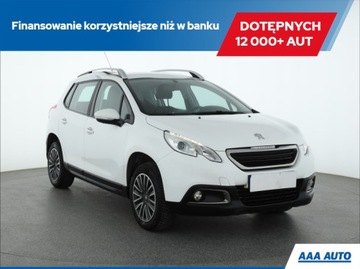 Peugeot 2008 I SUV 1.2 PureTech 110KM 2015 Peugeot 2008 1.2 PureTech, Klima, Tempomat