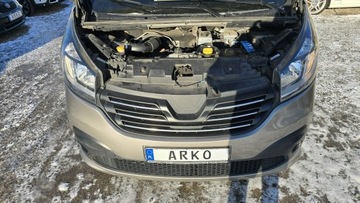 Renault Trafic III Furgon 1.6 Energy dCi 145KM 2018 Renault Trafic 9 miejsc, 2 komplety kół, zdjęcie 16