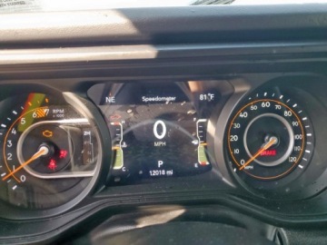 Jeep Wrangler IV 2024 Jeep Wrangler Sahara 2024 3.6l 3.6 Benzyna 285KM, zdjęcie 9
