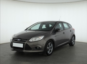 Ford Focus III Hatchback 5d facelifting 1.6 Ti-VCT 125KM 2014 Ford Focus 1.6 i, Salon Polska, Klima, Tempomat, zdjęcie 1