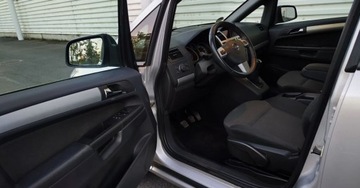 Opel Zafira B 1.7 CDTI Ecotec 110KM 2014 Opel Zafira Opel Zafira 1.7 Diesel 110KM, zdjęcie 13