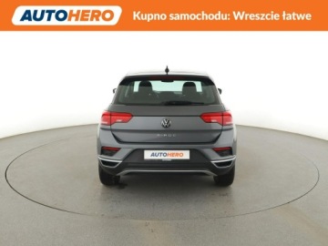 Volkswagen T-Roc I SUV 1.0 TSI 110KM 2021 Volkswagen T-Roc 1.0 TSI Style Climatronic Virtual, zdjęcie 5