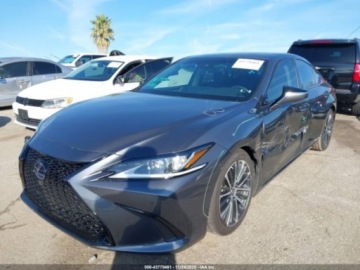 Lexus ES VII (XV70) 2022 Lexus ES 300H, 2022r., 2.5L 2.5 Benzyna 176KM, zdjęcie 2
