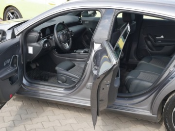 Mercedes CLA C118/X118 2023 Mercedes CLA 200 ACC hak Blis Sam Parkuje Kamera Full-Led Carplay Ele.Klapa, zdjęcie 9
