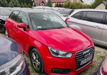 Audi A1 I Sportback 5d Facelifting 1.0 TFSI ultra 95KM 2016 Audi a1 2016r, 1.0 TFSI. Uszkodzone boki. Jezdzi. Benzyna 95KM, zdjęcie 1