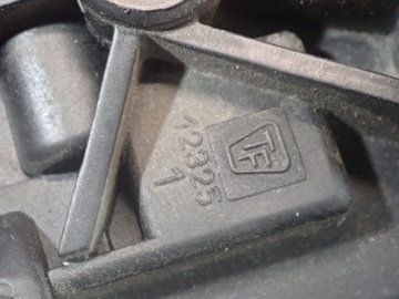 MERCEDES TŘÍDA A W168 HB 5D MOTOREK STĚRAČE ZADNÍ 3 PIN 1688200442