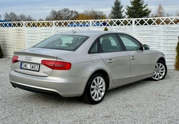 Audi A4 B8 Limousine Facelifting 2.0 TFSI 211KM 2012 Audi A4 Limousine Audi A4 Limousine 2.0 TFSI Quattro S tronic 2.0 Benzyna, zdjęcie 2