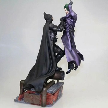 Batman VS Joker figurka Arkham Origins 28CM