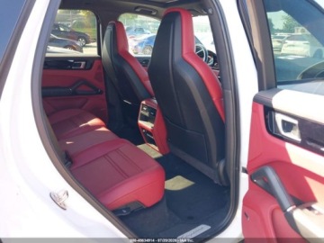 Porsche Cayenne III 2023 Porsche Cayenne E-Hybrid Platinum Edition 2023 3.0 Hybryda 455KM, zdjęcie 12