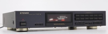 PIONEER F-449 КОМПАНИЯ РАДИО ТЮНЕР !