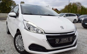 Peugeot 208 I Hatchback 5d Facelifting 1.6 BlueHDi 75KM 2018 Peugeot 208 Peugeot 208 1.6 BlueHDI Tablet, Klima 1.6 Diesel 75KM, zdjęcie 3