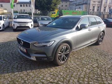 Volvo V90 II Cross Country 2.0 T5 250KM 2019 VOLVO V90 Cross Count 2.0 T5 Awd Drive-E Pro Auto