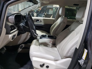 Chrysler Pacifica II 2021 Chrysler Pacifica Hybrid Touring L 2021 3.6l 3.6 Hybryda 260KM, zdjęcie 7